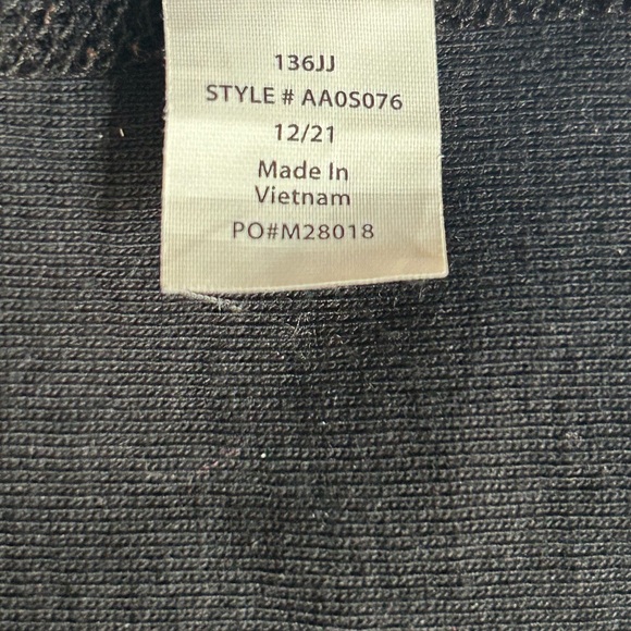 NWT Three Dots Rocker Tank. - Picture 6 of 9